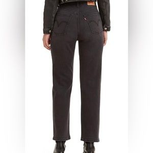 NWT Levi’s Ribcage Straight Ankle Stretch Jeans